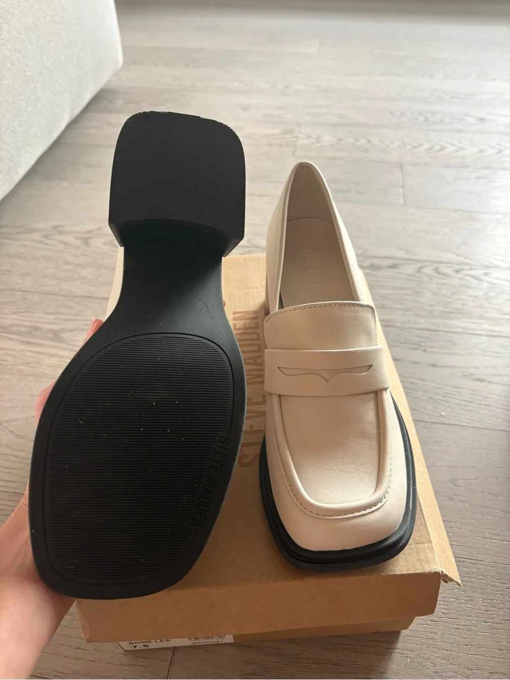Classic Cream Bone Block-Heel Loafers - Women's Sz. 7.5 by Steve Madden